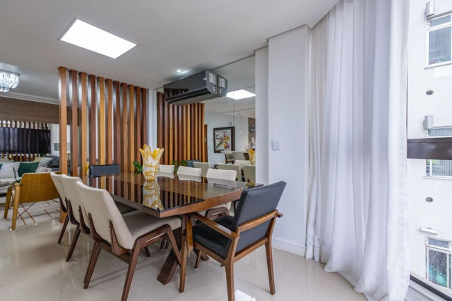 Imagem Apartamento com 3 Quartos à Venda, 114 m² em Centro - Florianópolis