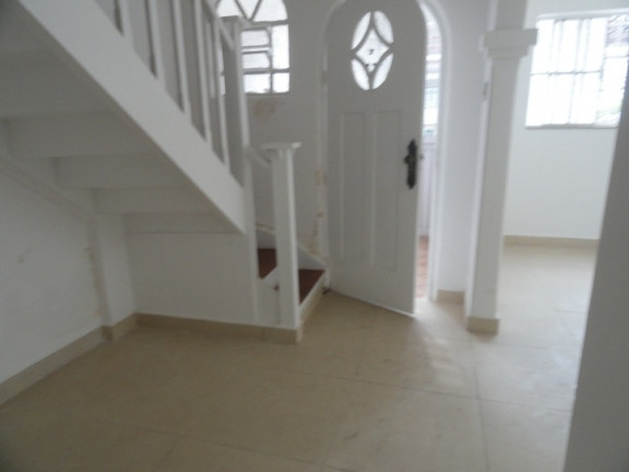 Imagem Casa com 5 Quartos para Alugar, em Campo Grande - Santos Imagem Casa com 5 Quartos para Alugar, em Campo Grande - Santos