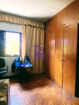 Imagem Casa com 4 Quartos à Venda, 360 m² em Vitória - Londrina