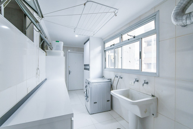 Imagem Apartamento com 3 Quartos à Venda, 214 m² em Itaim Bibi - São Paulo