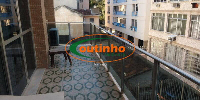 Imagem Apartamento com 3 Quartos à Venda, 114 m² em Tijuca - Rio De Janeiro Imagem Apartamento com 3 Quartos à Venda, 114 m² em Tijuca - Rio De Janeiro