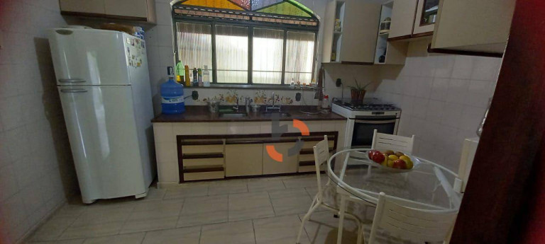Imagem Casa com 2 Quartos à Venda, 240 m² em Metrópole - Nova Iguaçu