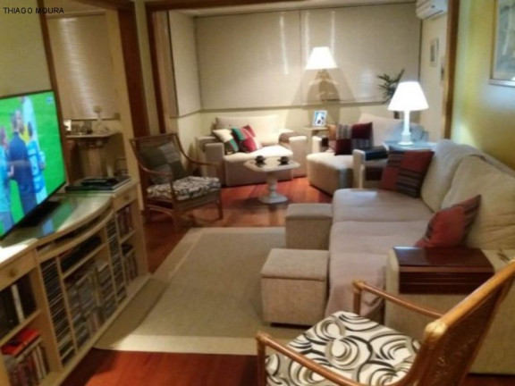 Imagem Imóvel com 3 Quartos à Venda, 105 m² em Jardim Itu - Porto Alegre Imagem Imóvel com 3 Quartos à Venda, 105 m² em Jardim Itu - Porto Alegre