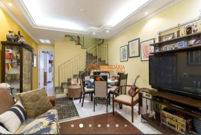 Sobrado com 4 Quartos à Venda, 150 m² em Jardim Santa Clara - Guarulhos