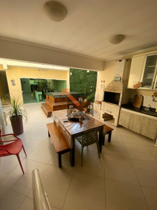 Imagem Casa com 4 Quartos à Venda, 220 m² em Mooca - São Paulo Imagem Casa com 4 Quartos à Venda, 220 m² em Mooca - São Paulo