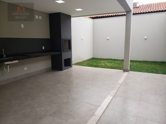 Imagem Casa com 3 Quartos à Venda, 210 m² em Jardim Jacyra - Americana