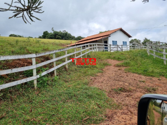 Imagem Imóvel à Venda, 252 m² em 4km Da Cidade - Cruzília Imagem Imóvel à Venda, 252 m² em 4km Da Cidade - Cruzília