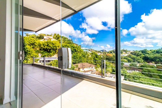 Imagem Casa com 4 Quartos à Venda, 436 m² em Vila Progresso - Rj - Niterói