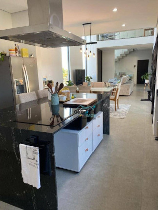 Imagem Sobrado com 4 Quartos à Venda, 304 m² em Caguaçu - Sorocaba