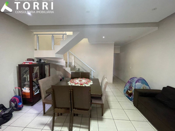 Imagem Sobrado com 3 Quartos à Venda, 221 m² em Jardim Santa Catarina - Sorocaba