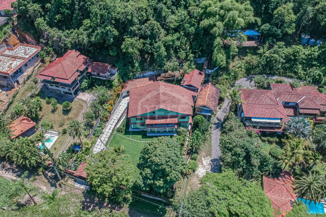 Imagem Casa com 4 Quartos à Venda, 615 m² em Itaipu - Niterói Imagem Casa com 4 Quartos à Venda, 615 m² em Itaipu - Niterói