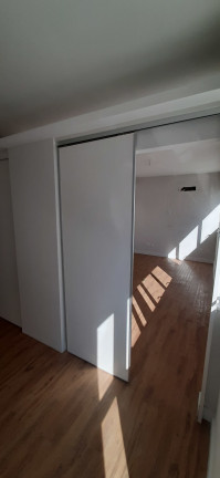 Imagem Sala Comercial à Venda, 33 m² em Menino Deus - Porto Alegre Imagem Sala Comercial à Venda, 33 m² em Menino Deus - Porto Alegre