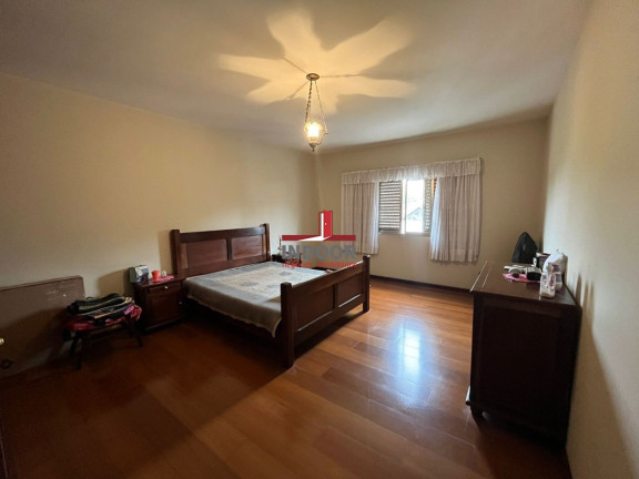 Imagem Casa com 3 Quartos à Venda, 320 m² em Horto Florestal - São Paulo