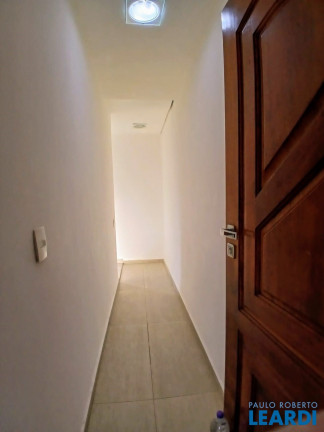 Imagem Sobrado com 3 Quartos à Venda, 250 m² em Vila Scarpelli - Santo André Imagem Sobrado com 3 Quartos à Venda, 250 m² em Vila Scarpelli - Santo André
