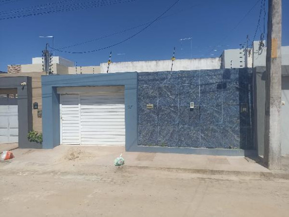 Casa com 2 Quartos à Venda, 164 m² em Agua Branca - Vitoria De Santo Antao