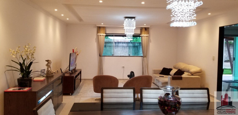 Imagem Casa com 3 Quartos à Venda, 260 m² em Aldeia Dos Camarás - Camaragibe Imagem Casa com 3 Quartos à Venda, 260 m² em Aldeia Dos Camarás - Camaragibe