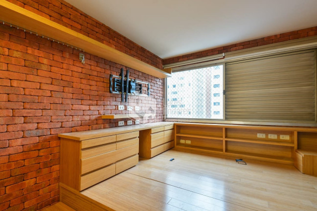 Imagem Apartamento com 4 Quartos à Venda, 143 m² em Moema - São Paulo Imagem Apartamento com 4 Quartos à Venda, 143 m² em Moema - São Paulo