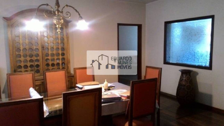Imagem Apartamento com 4 Quartos à Venda, 250 m² em Santo Antônio - Belo Horizonte Imagem Apartamento com 4 Quartos à Venda, 250 m² em Santo Antônio - Belo Horizonte