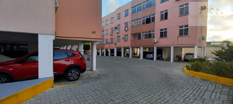 Apartamento com 3 Quartos à Venda, 110 m² em Montese - Fortaleza
