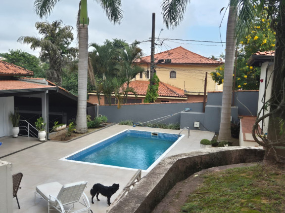 Casa com 3 Quartos à Venda, 430 m² em Gramado - Cotia