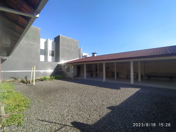 Imagem Casa com 3 Quartos à Venda, 190 m² em Boa Vista - Joinville