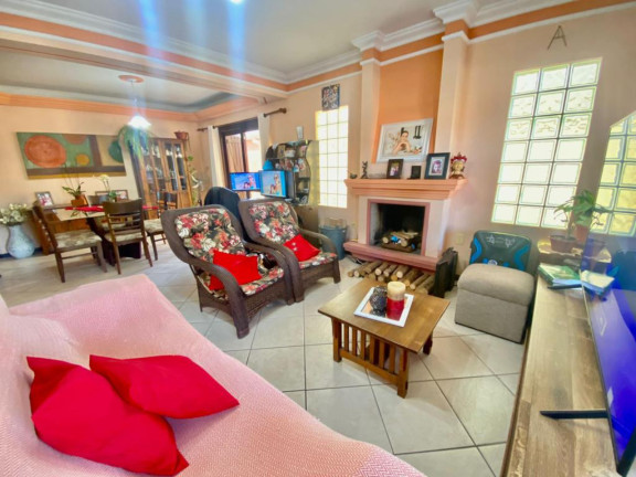 Imagem Casa com 3 Quartos à Venda, 200 m² em Centro - Xangri-la