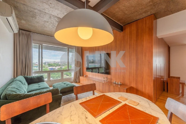 Imagem Imóvel com 2 Quartos à Venda, 158 m² em Petrópolis - Porto Alegre