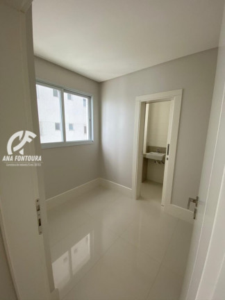 Imagem Apartamento com 4 Quartos à Venda, 237 m² em Centro - Balneário Camboriú Imagem Apartamento com 4 Quartos à Venda, 237 m² em Centro - Balneário Camboriú