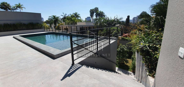 Imagem Casa com 5 Quartos à Venda, 1.057 m² em Alphaville Residencial Um - Barueri
