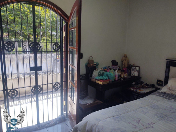 Imagem Sobrado com 4 Quartos à Venda, 250 m² em Vila Vitório Mazzei - São Paulo Imagem Sobrado com 4 Quartos à Venda, 250 m² em Vila Vitório Mazzei - São Paulo