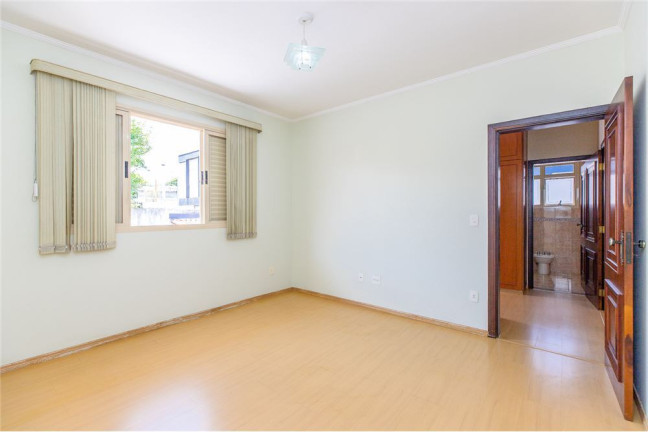 Imagem Casa com 4 Quartos à Venda, 332 m² em Moema - São Paulo Imagem Casa com 4 Quartos à Venda, 332 m² em Moema - São Paulo