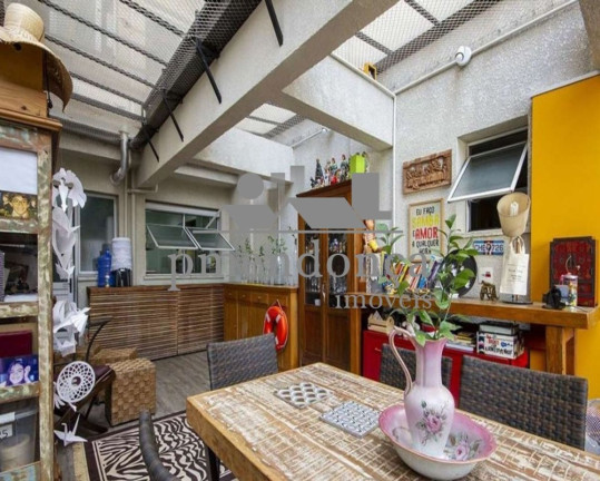 Imagem Apartamento com 4 Quartos à Venda, 223 m² em Vila Madalena - São Paulo