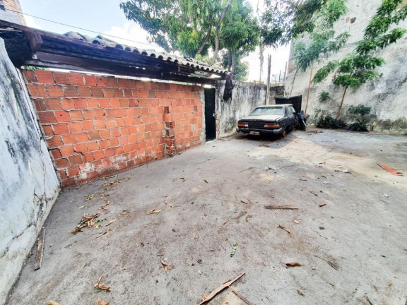 Imagem Casa com 3 Quartos à Venda, 181 m² em Vicente Pinzon - Fortaleza