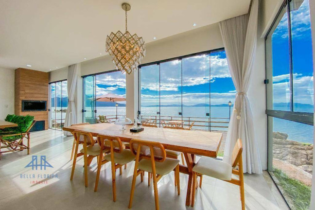 Imagem Casa com 5 Quartos à Venda, 500 m² em Jardim Janaina - Biguaçu