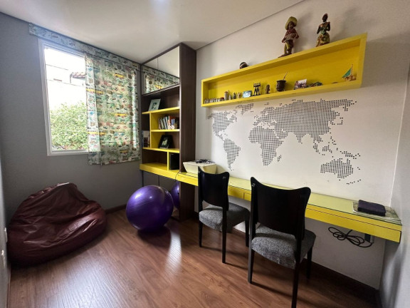 Imagem Casa com 3 Quartos à Venda, 360 m² em Cabral - Contagem Imagem Casa com 3 Quartos à Venda, 360 m² em Cabral - Contagem