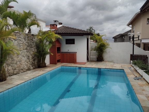 Imagem Casa com 2 Quartos para Alugar, 360 m² em Alphaville - Santana De Parnaíba
