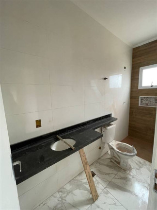 Imagem Casa com 3 Quartos à Venda, em Maracanã - Praia Grande Imagem Casa com 3 Quartos à Venda, em Maracanã - Praia Grande