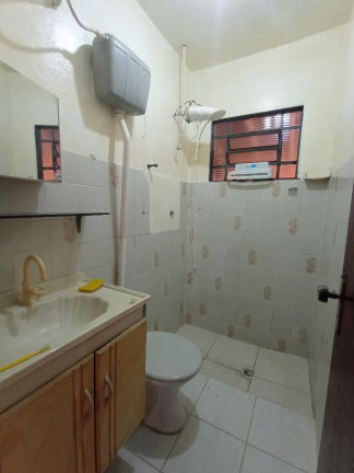 Imagem Casa com 3 Quartos à Venda, 200 m² em Thereza Bassan De Argollo Ferrão - Marília Imagem Casa com 3 Quartos à Venda, 200 m² em Thereza Bassan De Argollo Ferrão - Marília