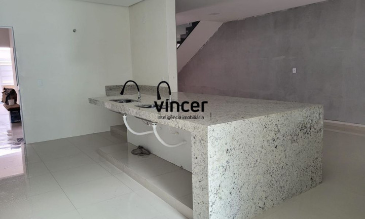 Imagem Casa com 4 Quartos à Venda, 210 m² em Jardim Atlântico - Goiânia