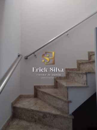 Imagem Casa com 2 Quartos à Venda, 70 m² em Santa Maria - Osasco Imagem Casa com 2 Quartos à Venda, 70 m² em Santa Maria - Osasco