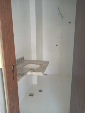 Imagem Sobrado com 3 Quartos à Venda, 110 m² em Ipitanga - Lauro De Freitas Imagem Sobrado com 3 Quartos à Venda, 110 m² em Ipitanga - Lauro De Freitas