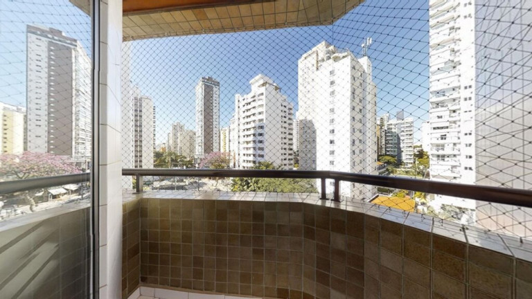 Imagem Imóvel com 3 Quartos à Venda, 121 m² em Moema - São Paulo