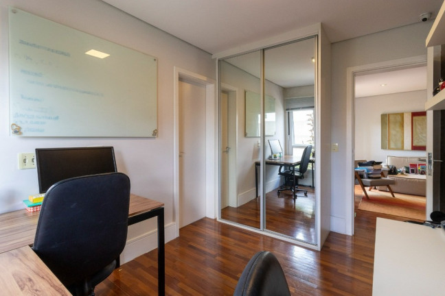 Imagem Casa de Condomínio com 3 Quartos à Venda, 195 m² em Alto Da Boa Vista - São Paulo