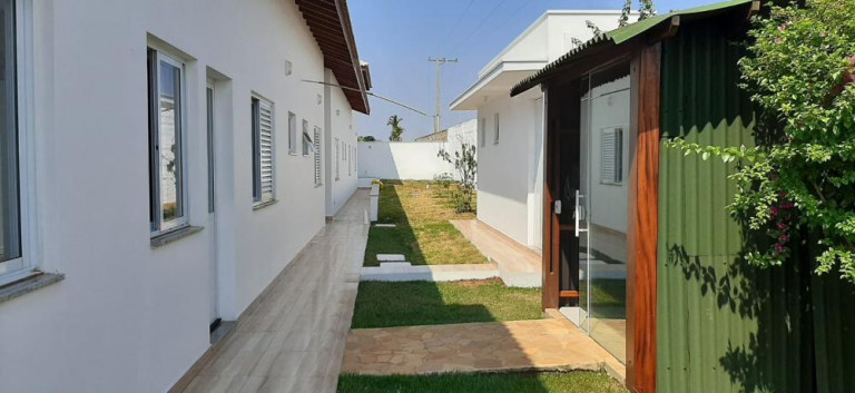 Imagem Casa de Condomínio com 4 Quartos à Venda, 355 m² em Residencial Jatobá - Cesário Lange