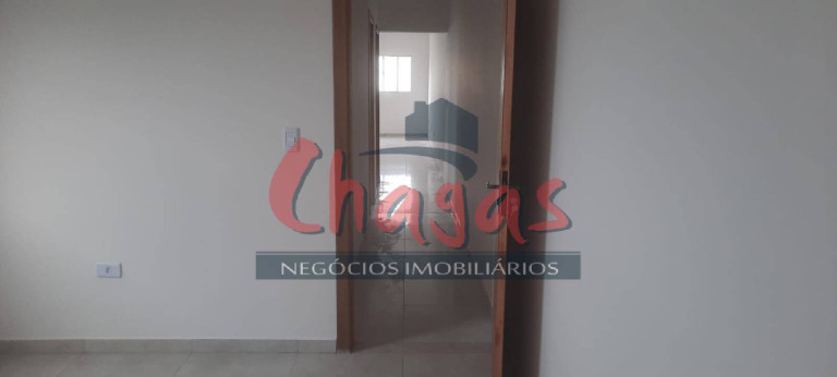 Imagem Casa com 2 Quartos à Venda, 60 m² em Golfinho - Caraguatatuba