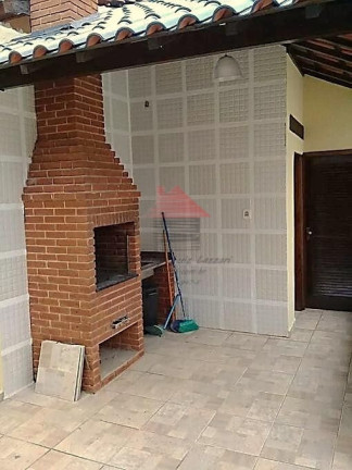 Imagem Casa com 4 Quartos à Venda, 280 m² em Centro - Peruíbe Imagem Casa com 4 Quartos à Venda, 280 m² em Centro - Peruíbe