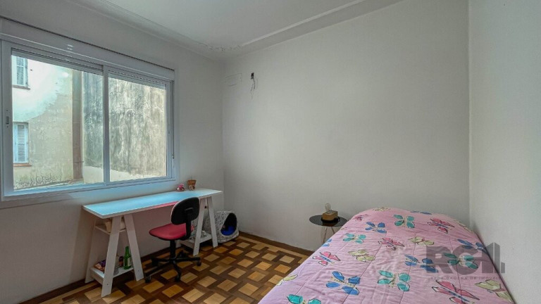 Imagem Imóvel com 3 Quartos à Venda, em Menino Deus - Porto Alegre Imagem Imóvel com 3 Quartos à Venda, em Menino Deus - Porto Alegre