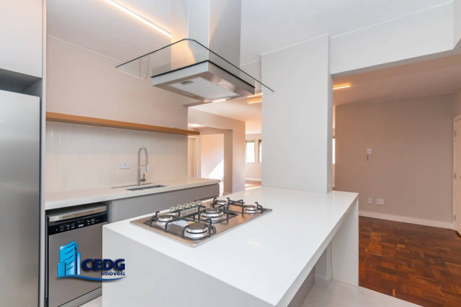 Imagem Apartamento com 3 Quartos à Venda, 146 m² em Centro - Curitiba Imagem Apartamento com 3 Quartos à Venda, 146 m² em Centro - Curitiba