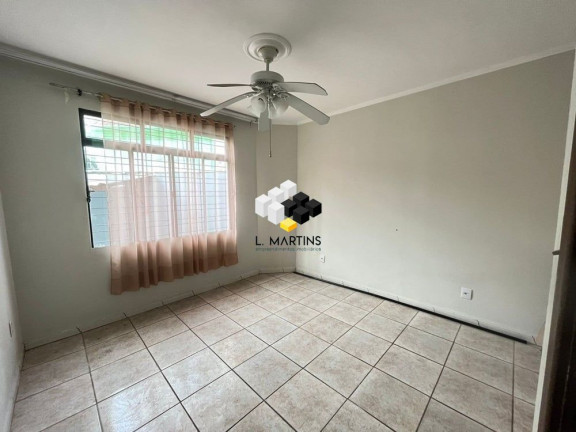 Imagem Casa com 3 Quartos à Venda, 120 m² em Passo Da Areia - Porto Alegre Imagem Casa com 3 Quartos à Venda, 120 m² em Passo Da Areia - Porto Alegre