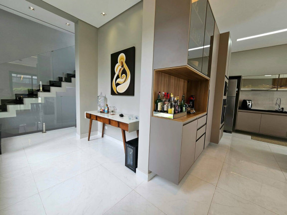 Sobrado com 5 Quartos à Venda, 600 m² em Urbanova - São José Dos Campos